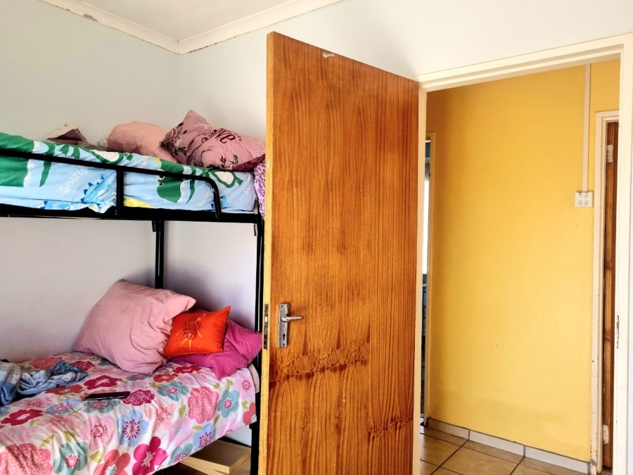 3 Bedroom Property for Sale in Roodepan Northern Cape